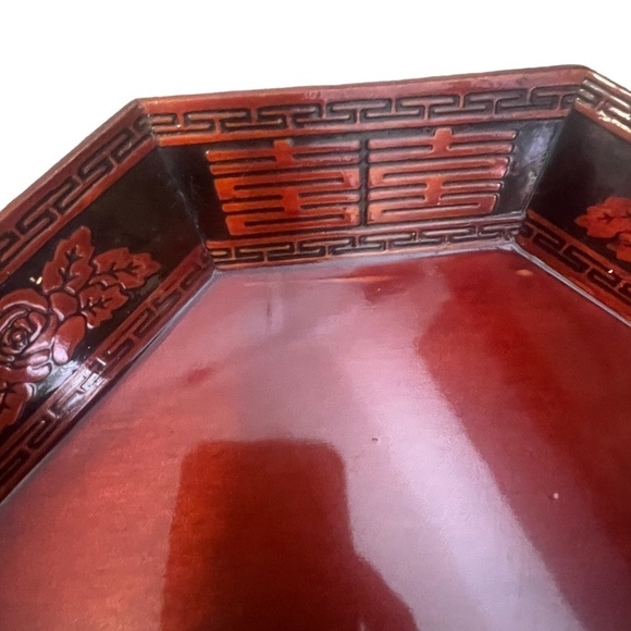 Set  Vintage‎ Asian Red Hand Carved Wooden Lacquerware Octagonal Decorative Tray - Picture 14 of 15